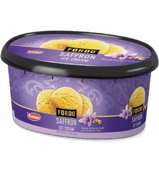 بستنی یک لیتری زعفرانی باتکه های پسته کاله 